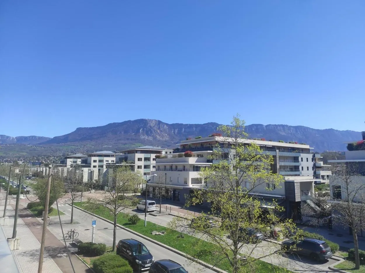 Appartement T3 65 M2 Vue Lac 2 Chambres Terrasse Apartmán Aix-les-Bains